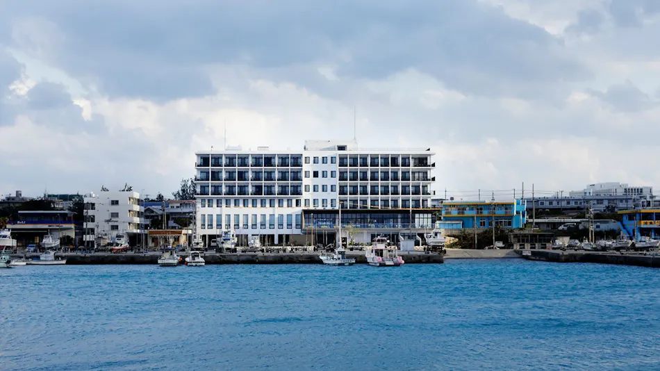 HOTEL LOCUS