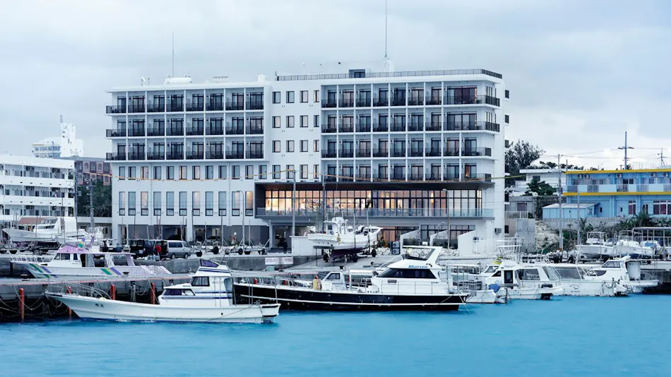 HOTEL LOCUS