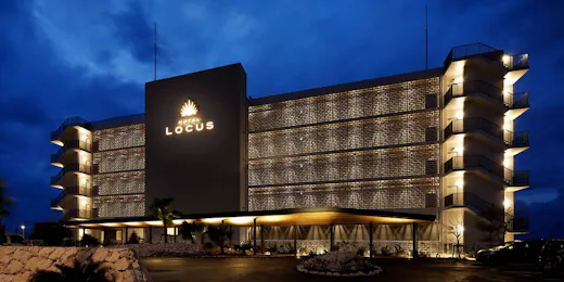 ホテル ローカス /HOTEL LOCUS