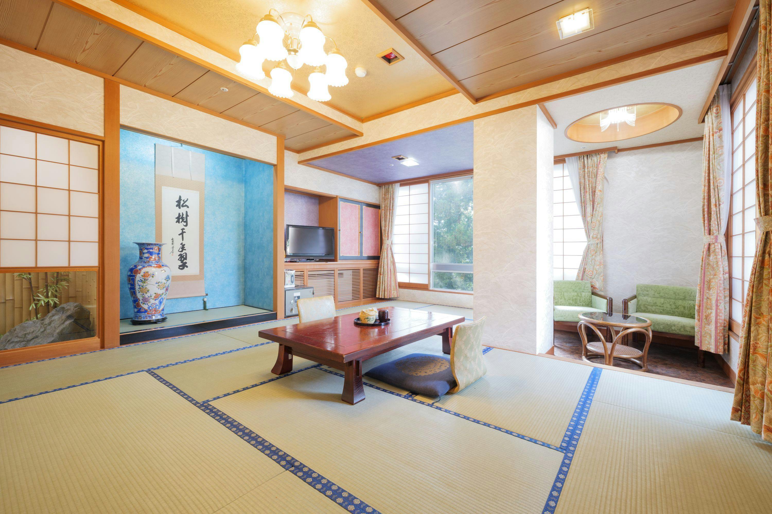 Yamanaka Onsen Oiwainoyado