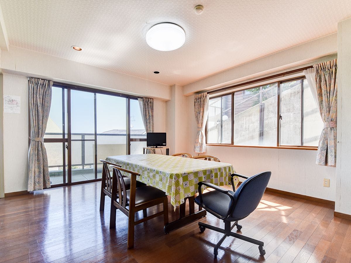 *ตัวอย่างห้องพัก / ห้องพักหลักที่กำหนด - อนุญาตให้นำสัตว์เลี้ยงเข้าพักได้