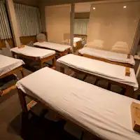 Liệu pháp đá nóng