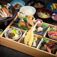 Ẩm thực Arakawa – Kaiseki “Takumi”