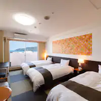 วาโมเดิร์นทริปเปิล