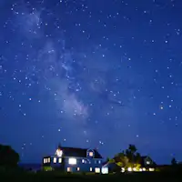 ท้องฟ้าที่เต็มไปด้วยดวงดาว - ที่พักที่ภูมิใจในท้องฟ้าที่เต็มไปด้วยดวงดาว, คิโยซาโตะ อีฮาโทฟุ.