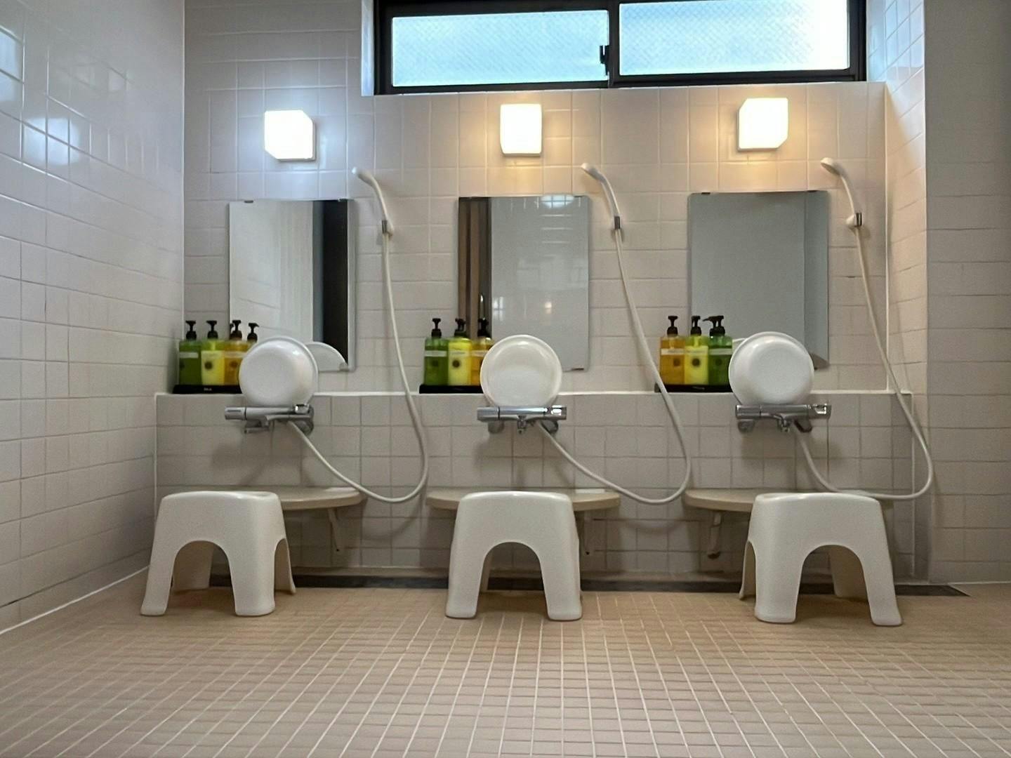 ห้องน้ำ