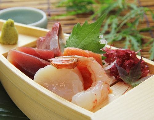 【豪華舟盛り付き】