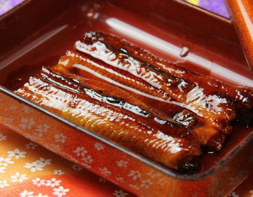 【夏季限定】こだわりのタレで焼き上げる鰻