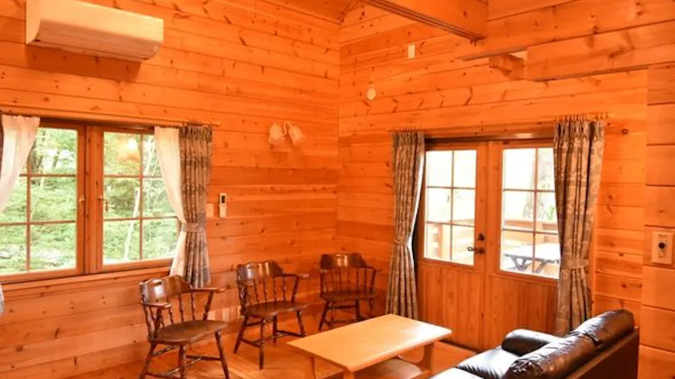 Canadian Log Cottage TAKITARO
