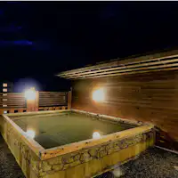 อ่างอาบน้ำกลางแจ้งบนดาดฟ้า 'Daikuu Kai'