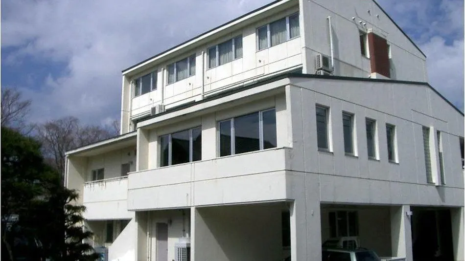Villa Seasonal Wind