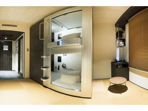 Room in Capsule Twin