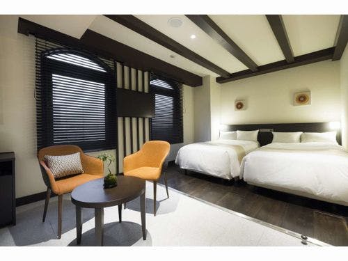 Japanese Modern Luxury Twin