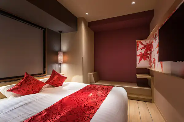 อัน อาซากุสะ ห้องเตียงคู่