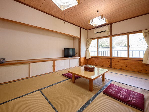 Minshuku Tsutaya