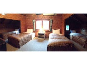 沖村ペンション