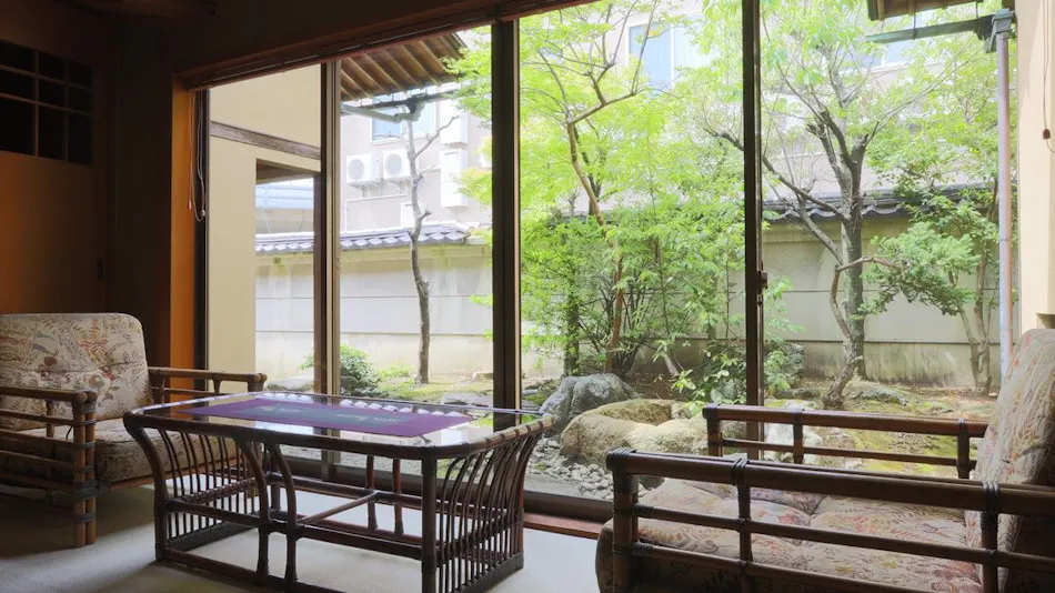 Sukiyafuu Ryokan Karasawa