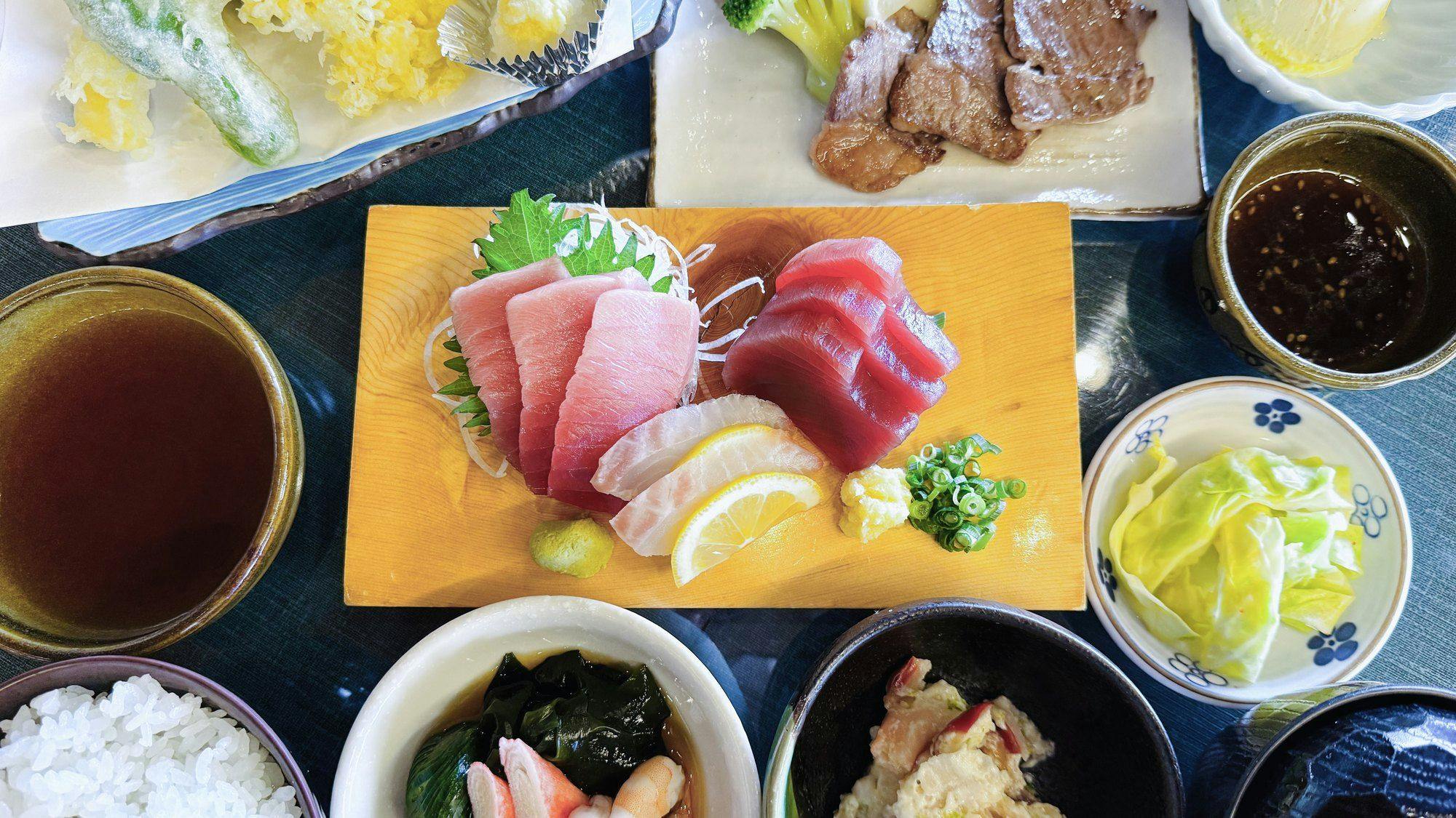 Hotel Tsuru (HOTEL TSURU)