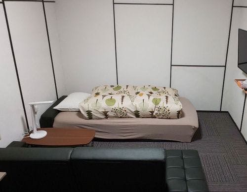 100×200ｃｍのソファーベッド2台。