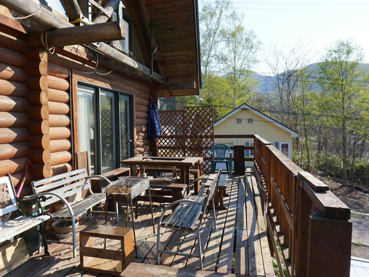 Log Pension Pine House