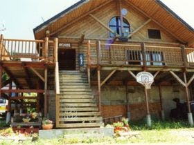 ログペンションパインハウス