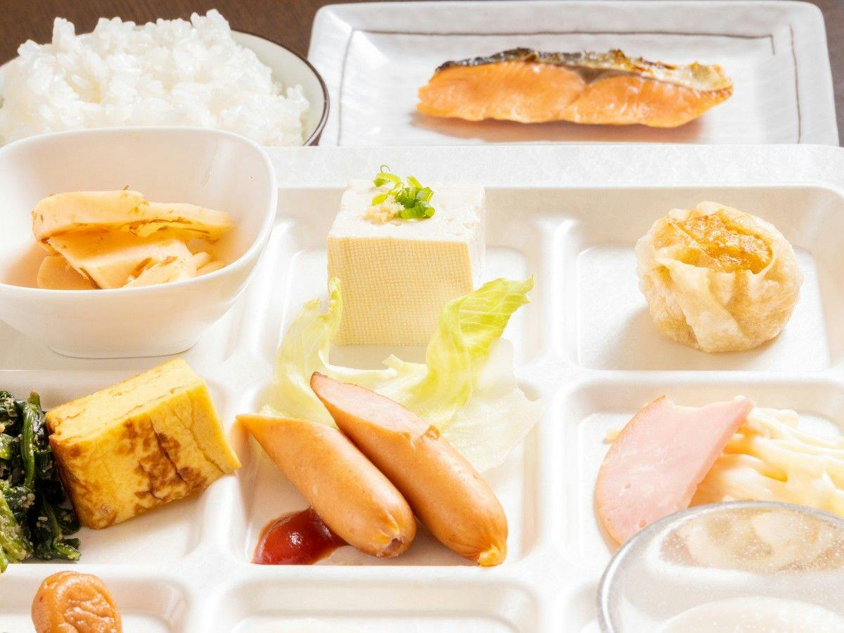 Pet-Friendly Shirahama Onsen Bay Lily National Lodge