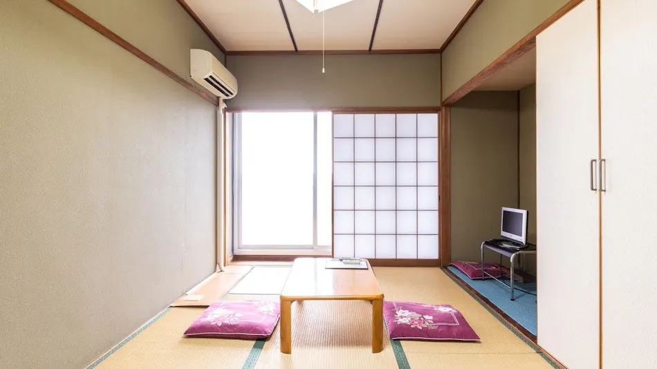 Pet-Friendly Shirahama Onsen Bay Lily National Lodge