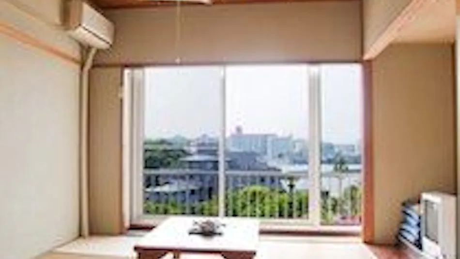 Pet-Friendly Shirahama Onsen Bay Lily National Lodge