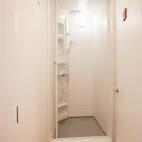 มีห้องอาบน้ำรวมในแต่ละชั้น♪