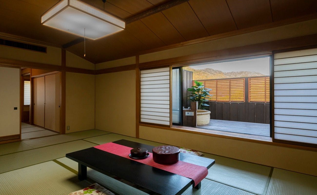 Hana Hasu Onsen Somayama