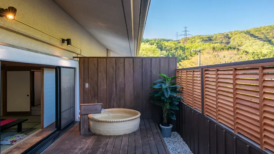 Hana Hasu Onsen Somayama