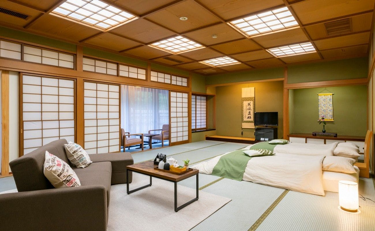 Hana Hasu Onsen Somayama