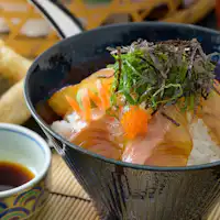 เมนูท้องถิ่น “ไทมาบุชิ” (ข้าวหน้าปลาไท)