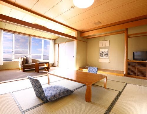 ■【西館】和室10畳＋6畳