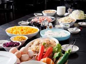 บุฟเฟ่ต์ญี่ปุ่นและตะวันตก