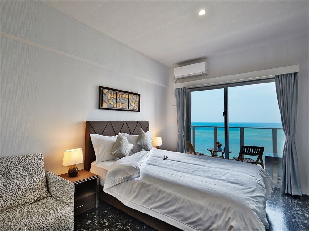 Beachfront Tower Mihama by DSH Resorts
