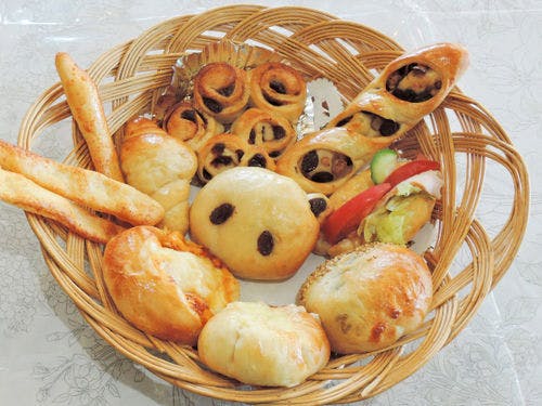 *【朝食／洋食一例】焼きたての手作りパン