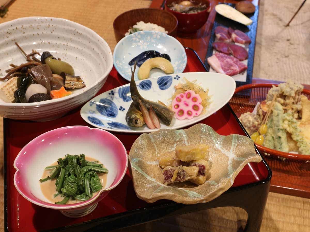 Kiyotsu Gorge Hotel Setoguchi