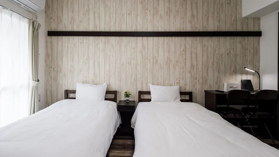 Hotel Tomas NAGO
