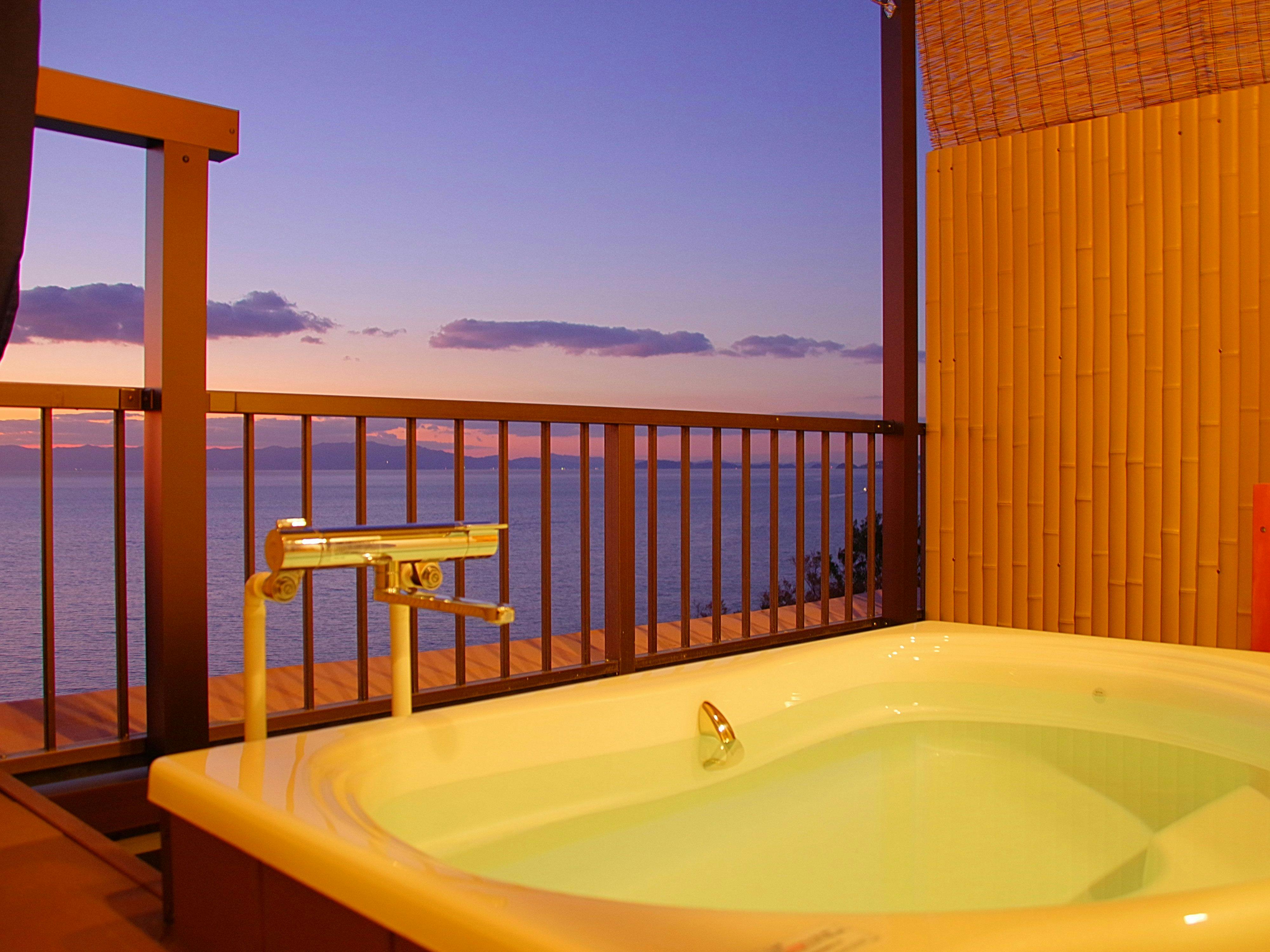 Kishu Onsen Saika no Yu Futagojima-so