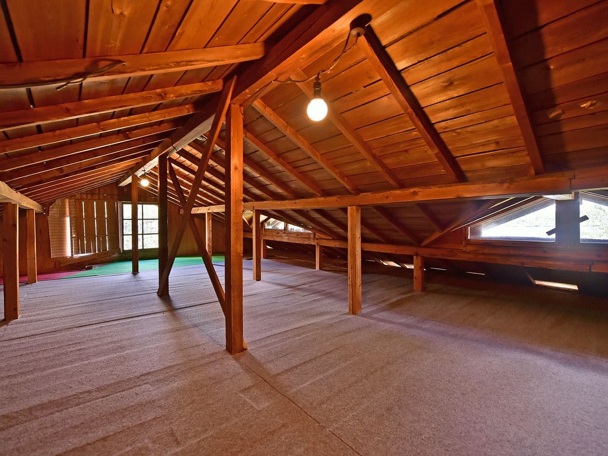 Shirakoma Inn