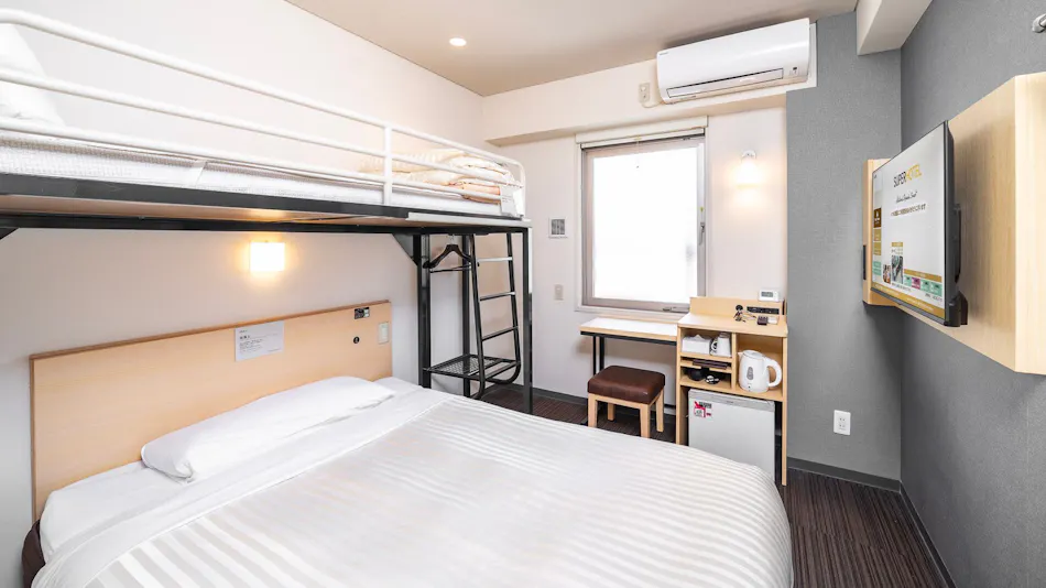Super Hotel Subway Tanimachi 4-chome Exit 6