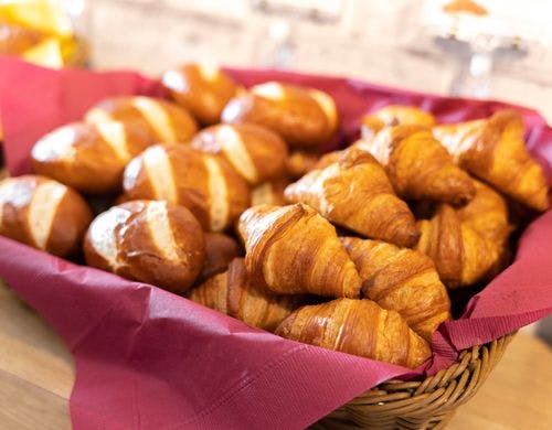 サクサクのクロワッサンをどうぞ♪