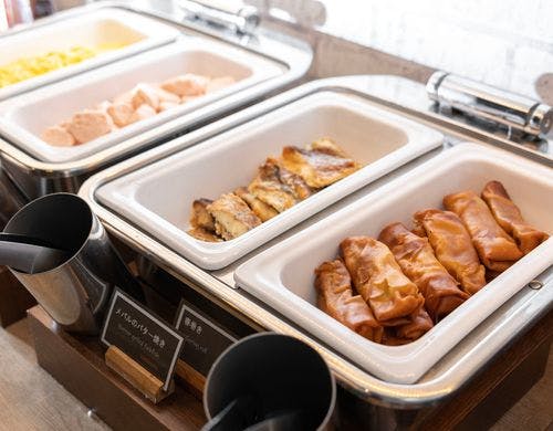 盛りだくさんのおかずで大満足