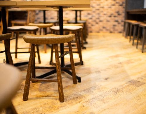 落ち着いた雰囲気で過ごしやすい空間です