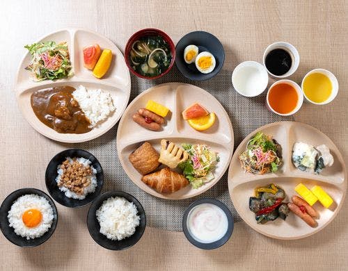 盛りだくさんのおかずで大満足