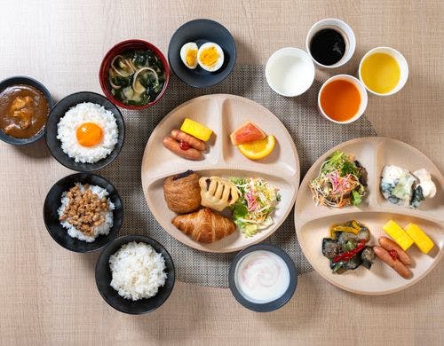 健康朝食盛り付けイメージ