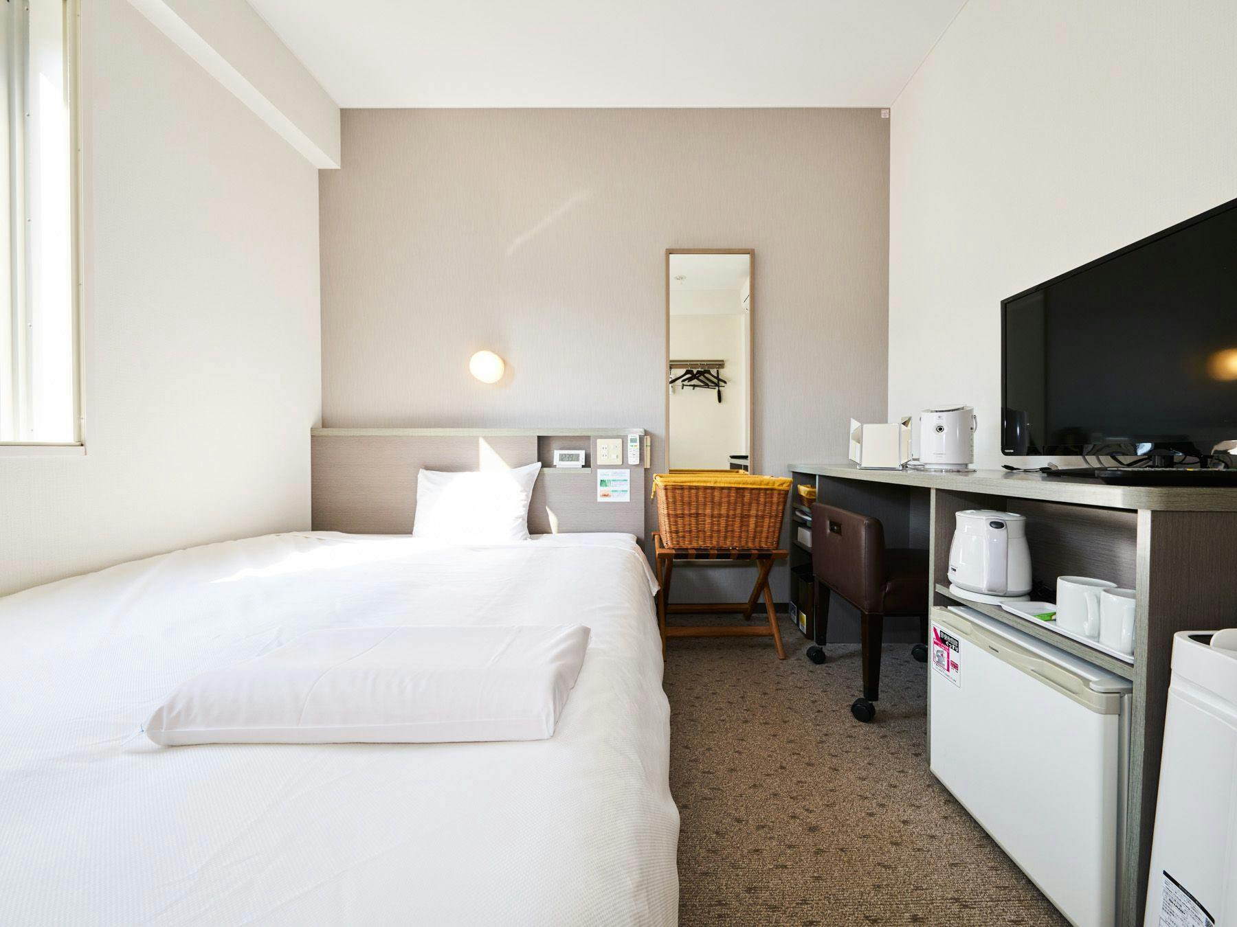 スーパーホテル東京・日本橋三越前のお部屋情報 - 宿泊予約【Yahoo