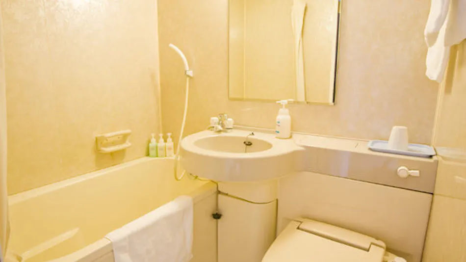 Step Inn Shin-Osaka East Exit