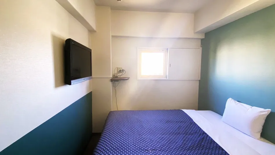 Step Inn Shin-Osaka East Exit